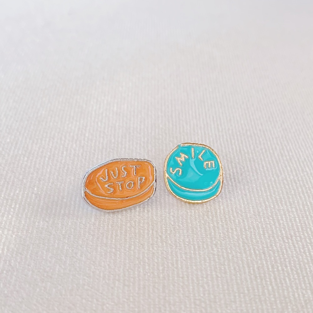 [3 for $6] Pill Pin Pair 💊